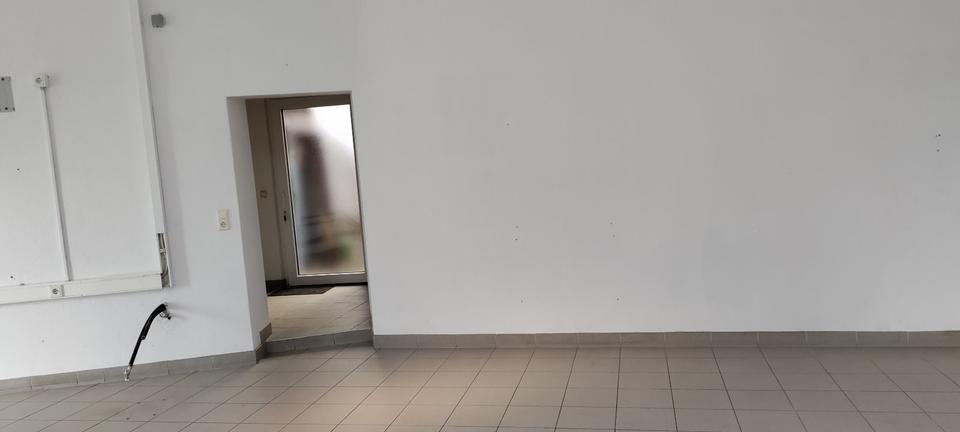 Laden, Büro Bütthard Ortsmitte zimmer