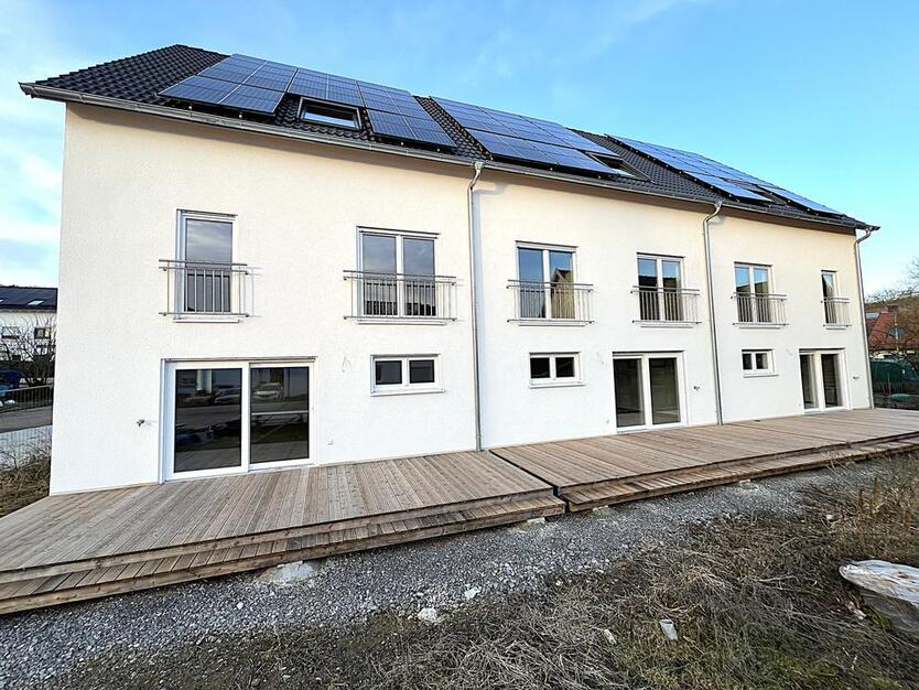 Erstbezugsmöglichkeit in energieeffizientes Reihenhaus in Weinsberg-Grantschen zur Anmietung