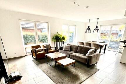 Wohnung Delmenhorst Bungerhof - 4 Zimmer, 132 m&sup2;, 1.300&euro; | Angebot:25259276