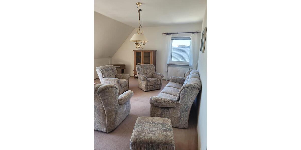 Dachgeschoßwohnung Schleswig - 4 Zimmer, 104 m&sup2;, 1.100&euro; | Angebot:24715460