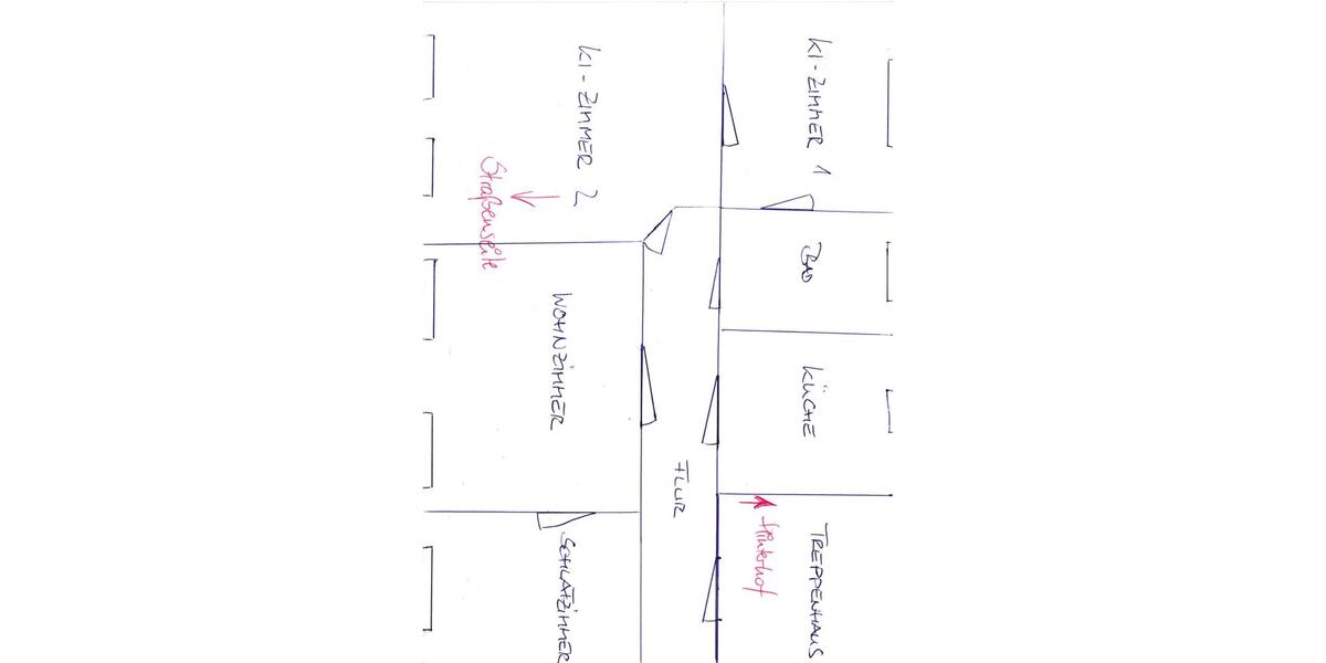 Etagenwohnung Eisleben (Lutherstadt) - 4 Zimmer, 97 m&sup2;, 580&euro; | Angebot:24660043