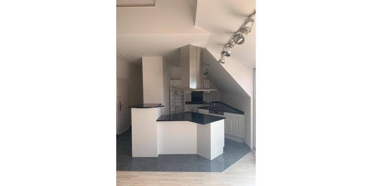 Maisonettenwohnung Frankfurt (Oder) - 4 Zimmer, 124 m&sup2;, 868&euro; | Angebot:26652443
