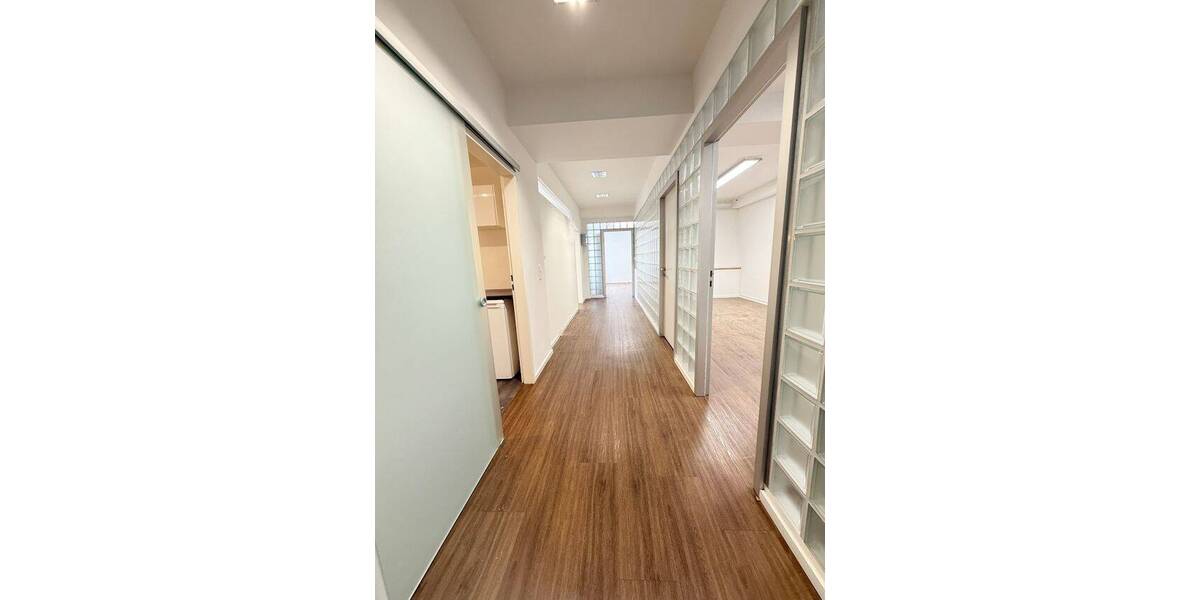 Gewerbeobjekt München Altstadt-Lehel - 1 Zimmer, 360 m&sup2;, 9.500&euro; | Angebot:26190168