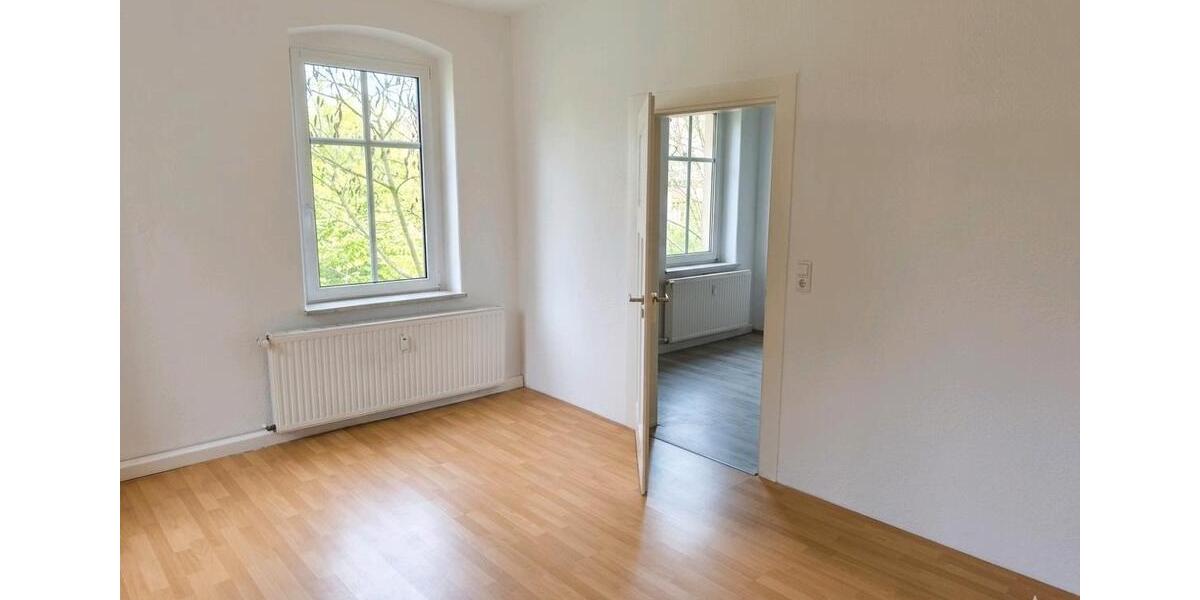 Erdgeschoßwohnung Burkhardtsdorf - 2 Zimmer, 63 m&sup2;, 315&euro; | Angebot:26631303