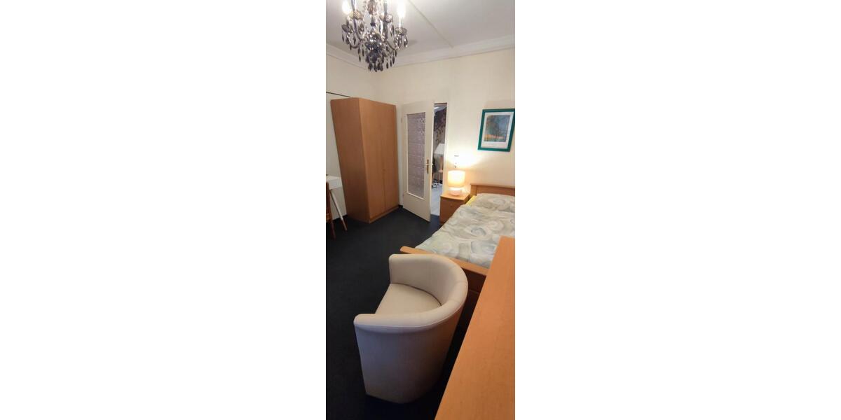 Wohnen auf Zeit Köln Mülheim - 3 Zimmer, 25 m&sup2;, 650&euro; | Angebot:26604094