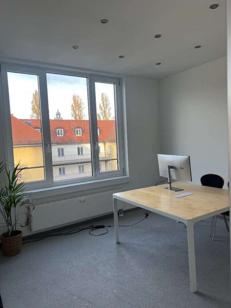 Büro in München 2.500 € 8 m²