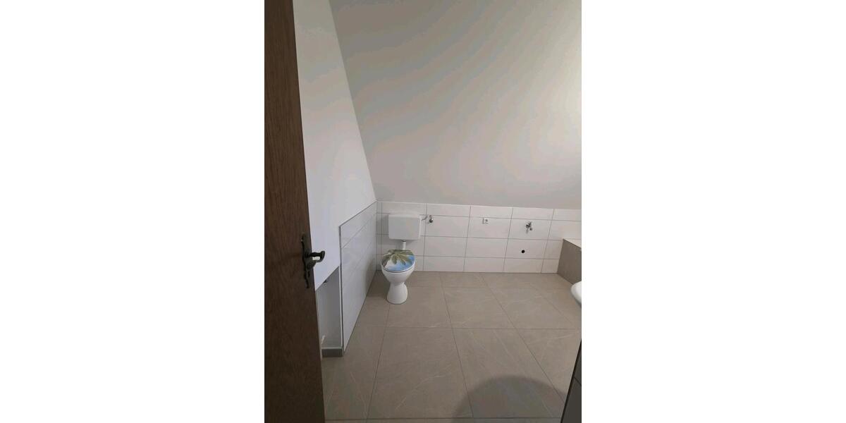 Dachgeschoßwohnung Aerzen - 3 Zimmer, 88 m&sup2;, 650&euro; | Angebot:25588586