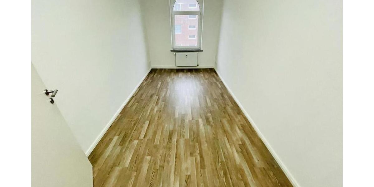 Modern sanierte 4 Raum-Wohnung mit Balkon und schickem Bad! - Etagenwohnung Gera Ostviertel | Angebot:26764737