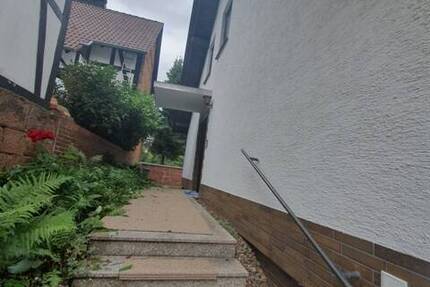 Großzügiges EFH mit Garten und Freisitz - 6er-WG ideal für Studenten oder Familie mit 6 Pers. zentrale Lage in Marburg