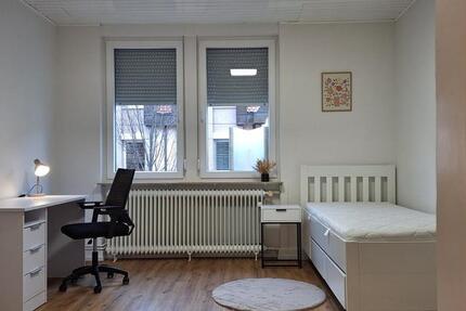 Neugründung einer liebevollen 5er-WG in Edingen 5 zimmer