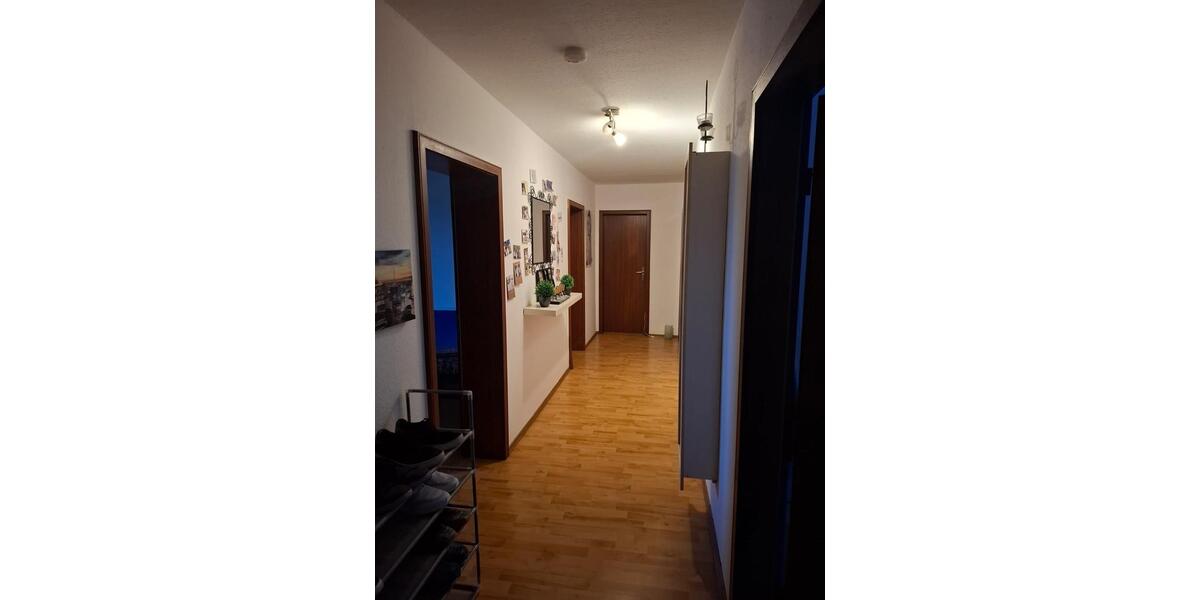 Schöne 3-Zimmer-Wohnung mit Balkon 3 zimmer