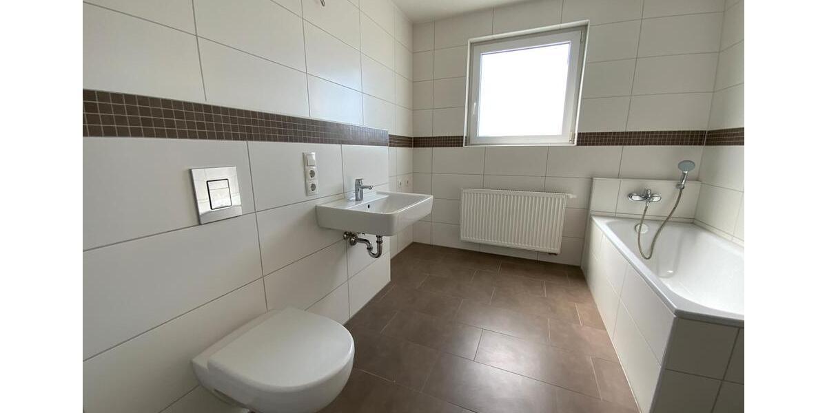 Dachgeschoßwohnung Meerbusch - 3 Zimmer, 99 m&sup2;, 1.315&euro; | Angebot:26235355