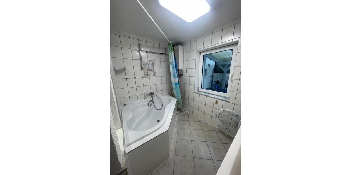 Erdgeschoßwohnung Schwäbisch Gmünd - 4 Zimmer, 85 m&sup2;, 1.050&euro; | Angebot:25177939