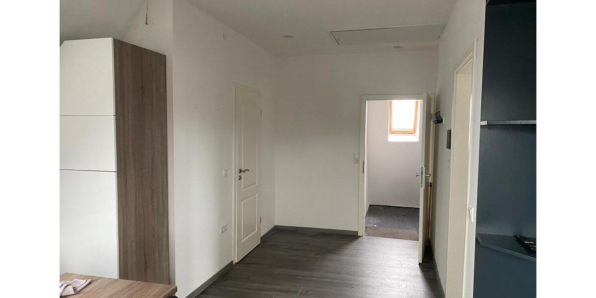 Dachgeschoßwohnung Bielefeld Brackwede - 1 Zimmer, 50 m&sup2;, 550&euro; | Angebot:25976766