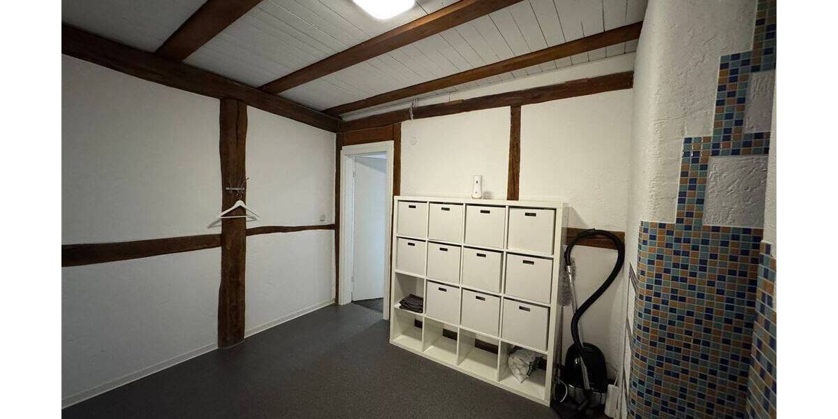 Gewerbeobjekt Fritzlar - 7 Zimmer, 150 m&sup2;, 1.400&euro; | Angebot:24112763