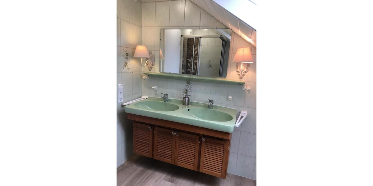 Dachgeschoßwohnung Owingen - 2.5 Zimmer, 55 m&sup2;, 890&euro; | Angebot:24564691