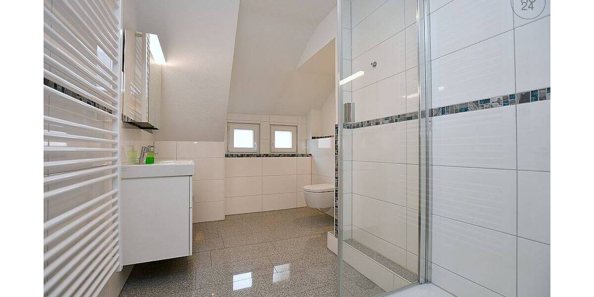 Etagenwohnung Stuttgart Ost - 2 Zimmer, 55 m&sup2;, 1.590&euro; | Angebot:26160525