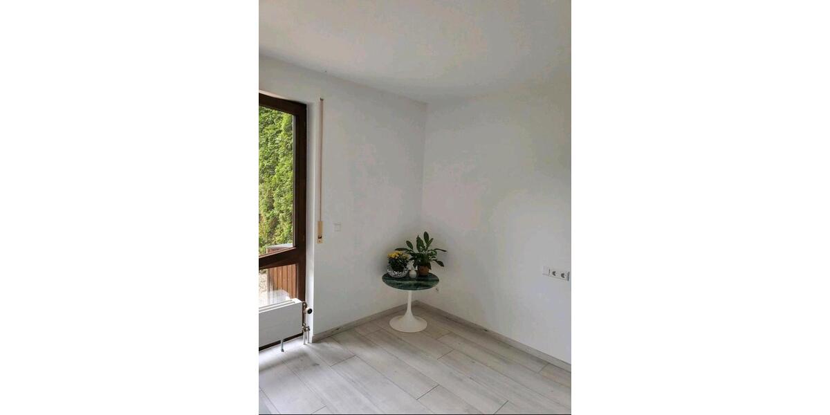 Terrassenwohnung Bad Urach - 1.5 Zimmer, 25 m&sup2;, 650&euro; | Angebot:26697087