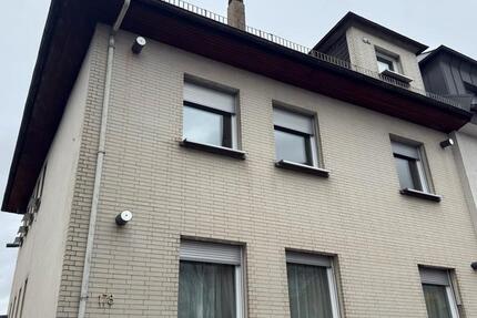 Wohnung Offenbach am Main Bieberer Berg - 2 Zimmer, 65 m&sup2;, 800&euro; | Angebot:25161501