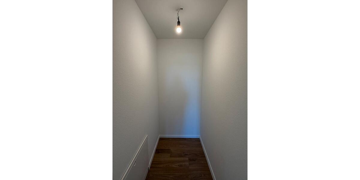 Etagenwohnung Mönchengladbach Süd - 5 Zimmer, 97 m&sup2;, 1.560&euro; | Angebot:26301719