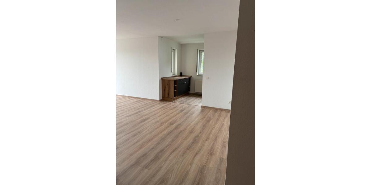 Etagenwohnung Stolpen - 3 Zimmer, 90 m&sup2;, 750&euro; | Angebot:25994643