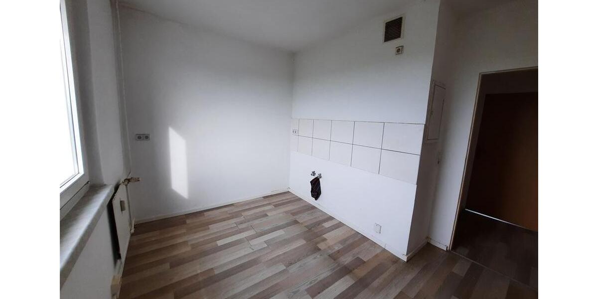 Etagenwohnung Lauchhammer - 4 Zimmer, 75 m&sup2;, 447&euro; | Angebot:19449685