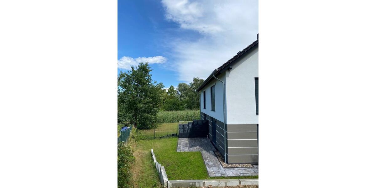 Doppelhaushälfte Werder (Havel) - 4 Zimmer, 130 m&sup2;, 1.800&euro; | Angebot:25161297