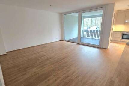 Wohnung Waldshut-Tiengen Tiengen - 2.5 Zimmer, 69 m&sup2;, 980&euro; | Angebot:26217044