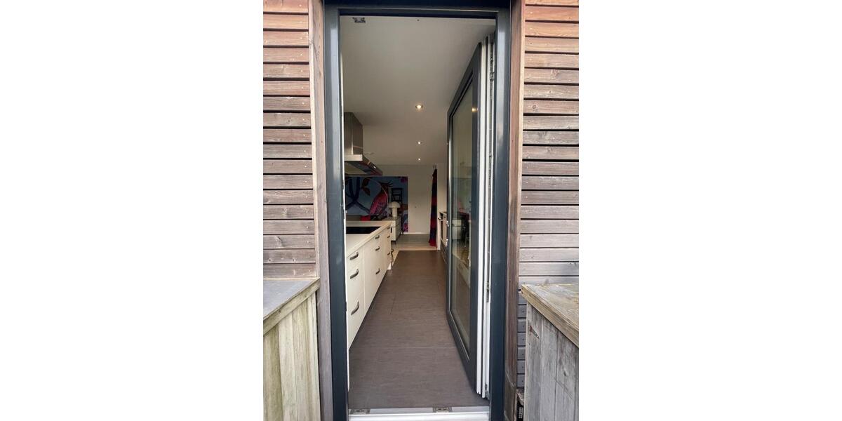 Dachgeschoßwohnung Rellingen - 3 Zimmer, 83 m&sup2;, 1.900&euro; | Angebot:25942313