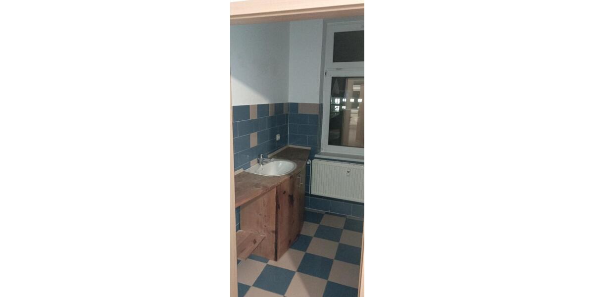 Dachgeschoßwohnung Güstrow - 3 Zimmer, 76 m&sup2;, 508&euro; | Angebot:24441507