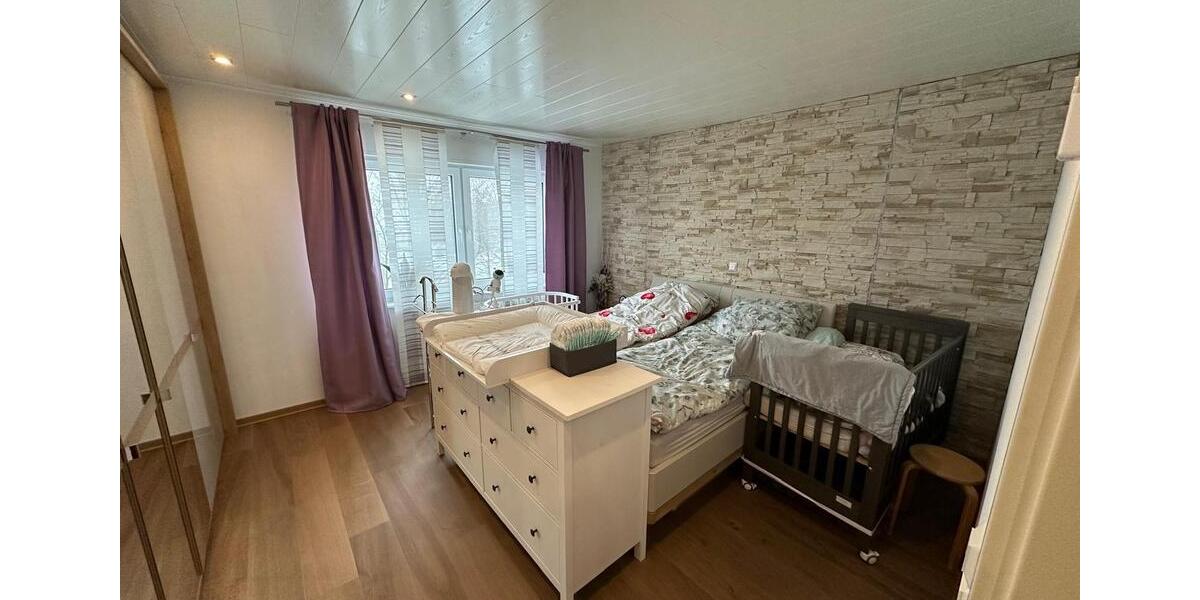 Etagenwohnung Alzey - 3 Zimmer, 78 m&sup2;, 1.050&euro; | Angebot:26024379