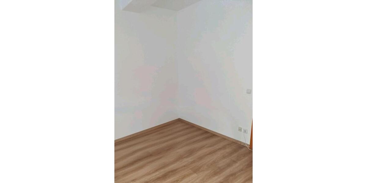 Erdgeschoßwohnung Bad Rodach - 3 Zimmer, 94 m&sup2;, 820&euro; | Angebot:24587476