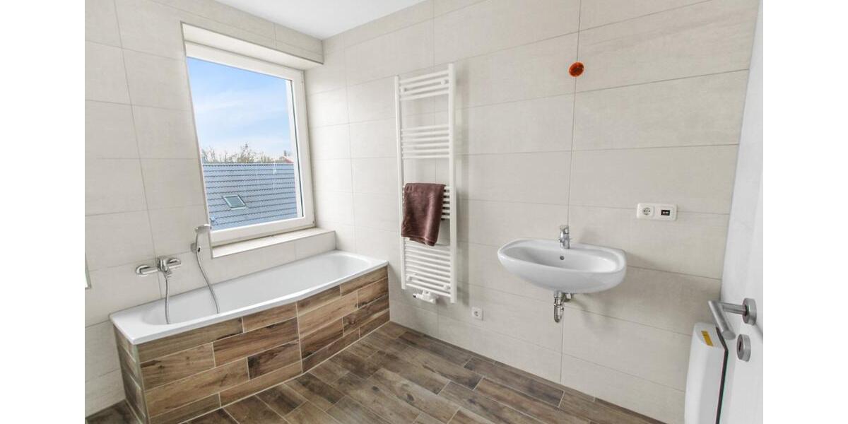 Etagenwohnung Magdeburg Beyendorf-Sohlen - 3 Zimmer, 86 m&sup2;, 880&euro; | Angebot:24001924