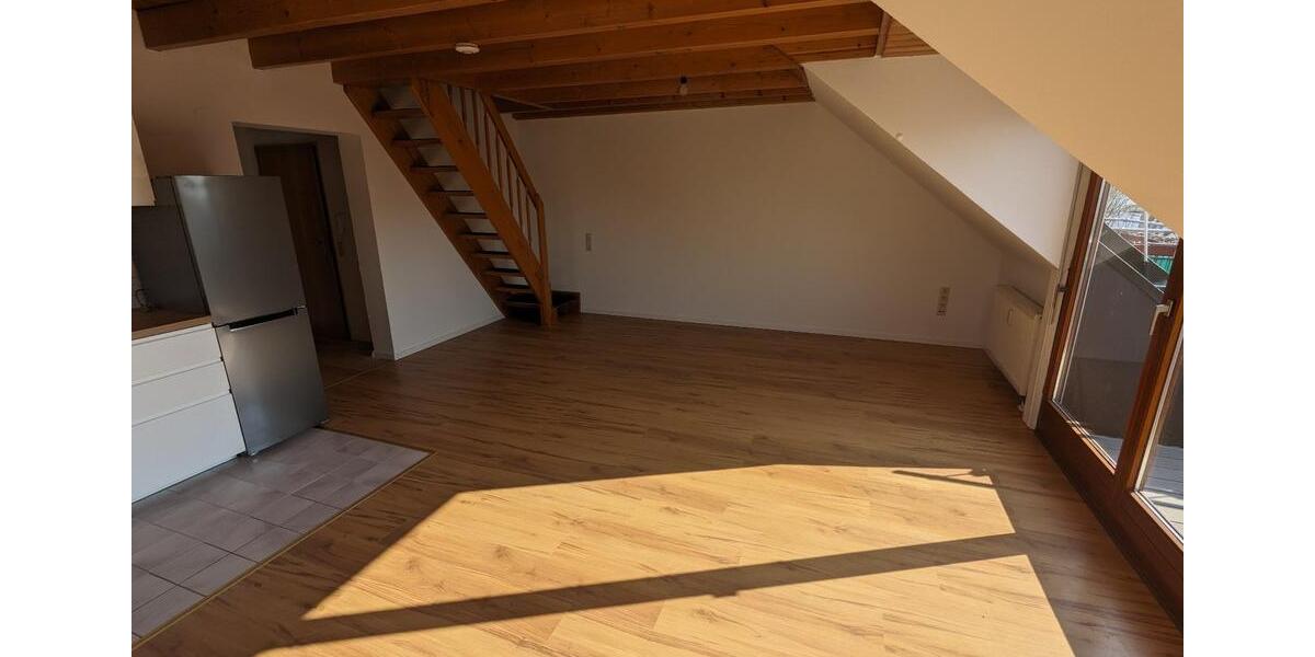 Dachgeschoßwohnung Bietigheim-Bissingen Bissingen - 3 Zimmer, 67 m&sup2;, 1.085&euro; | Angebot:26004497