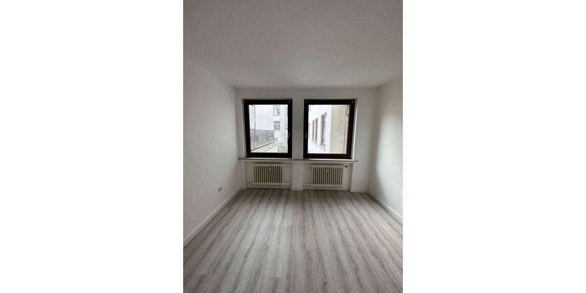 Etagenwohnung Bremen Alte Neustadt - 2 Zimmer, 50 m&sup2;, 740&euro; | Angebot:26595263