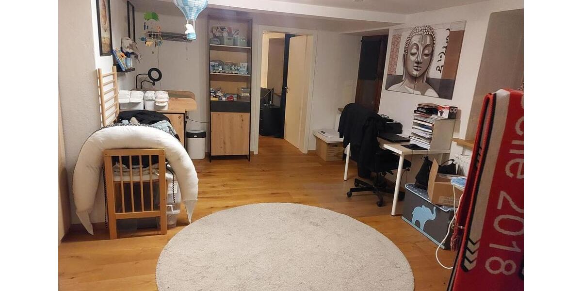 Schöne 3,5-Zi-Wohnung im idyllischen Staufen Wettelbrunn optional mit Außen-Terrasse & 3 Stellplätze 3.5 zimmer