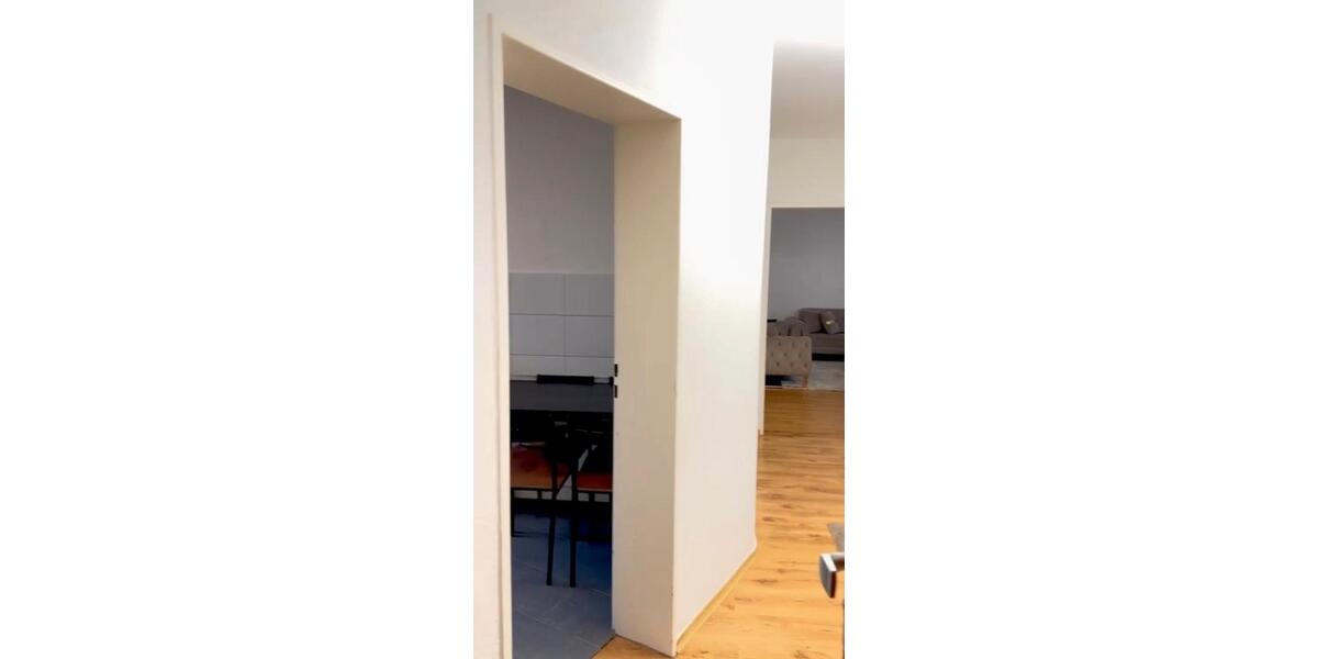 Etagenwohnung Ratingen - 3 Zimmer, 70 m&sup2;, 920&euro; | Angebot:26482649