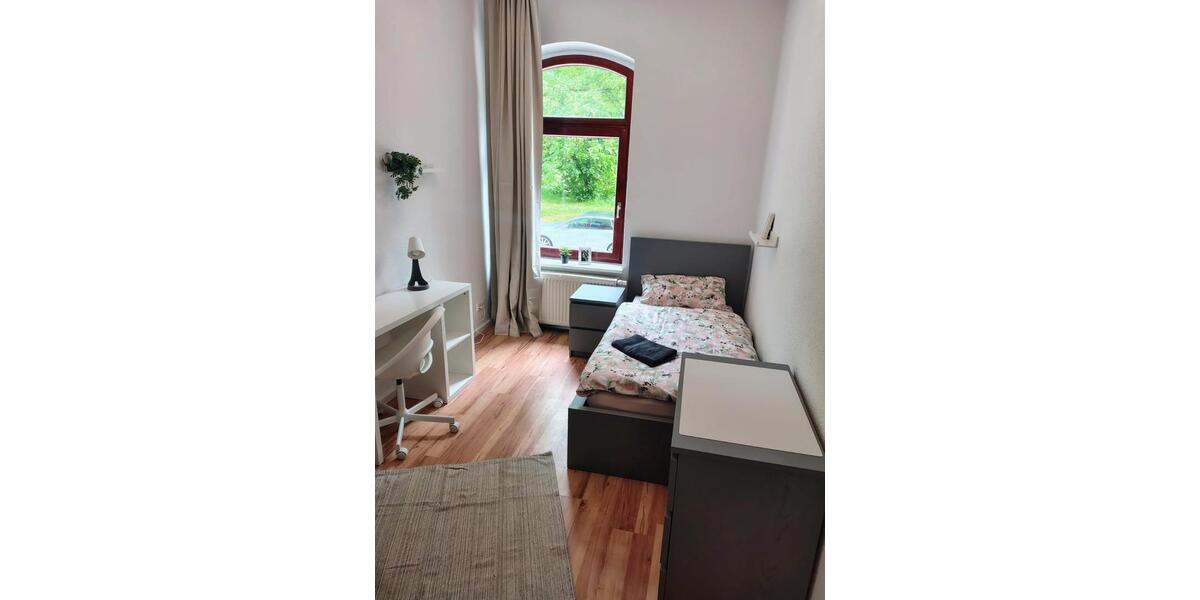 Wohnen auf Zeit Braunschweig Lehndorf-Watenbüttel - 1 Zimmer, 10 m&sup2;, 402&euro; | Angebot:26687045