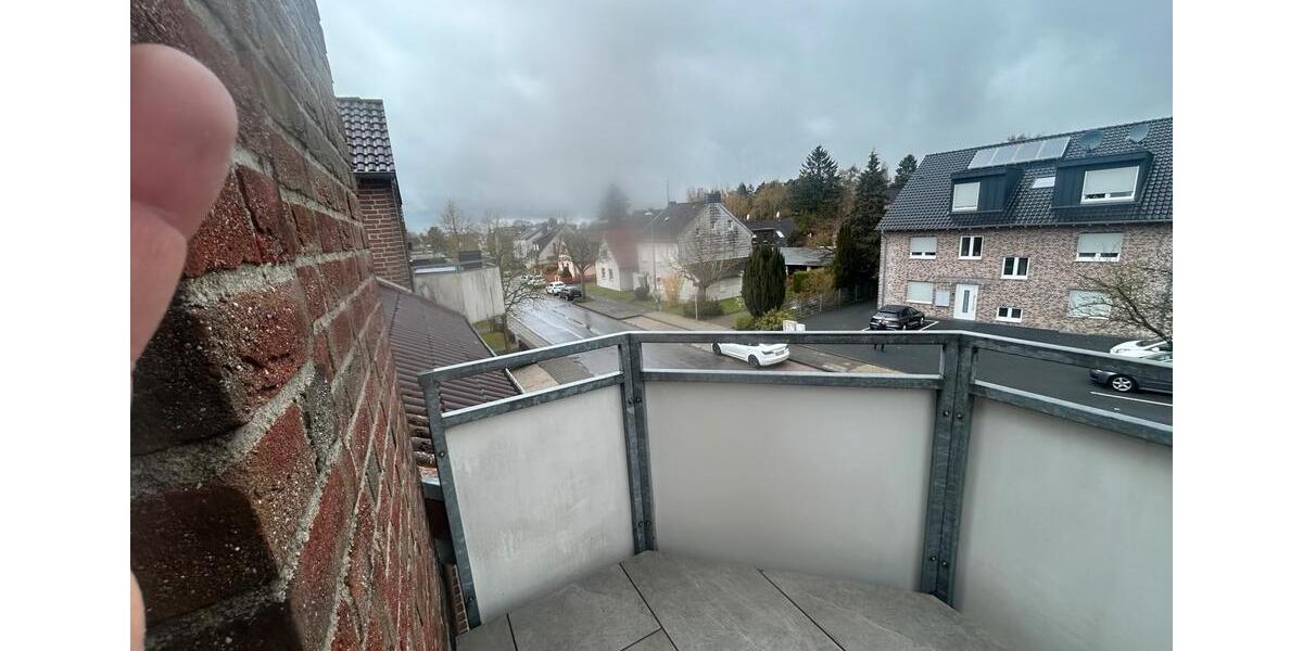 Dachgeschoßwohnung Geilenkirchen - 3 Zimmer, 54 m&sup2;, 830&euro; | Angebot:26017927