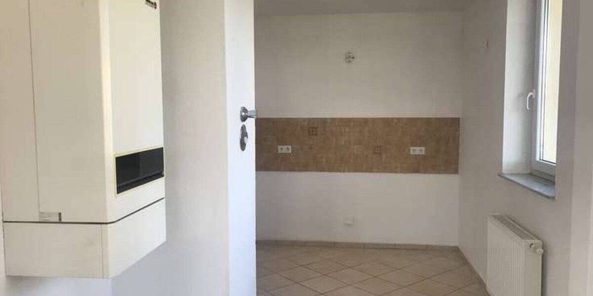 Etagenwohnung Altenburg Südost - 2 Zimmer, 60 m&sup2;, 380&euro; | Angebot:26805536