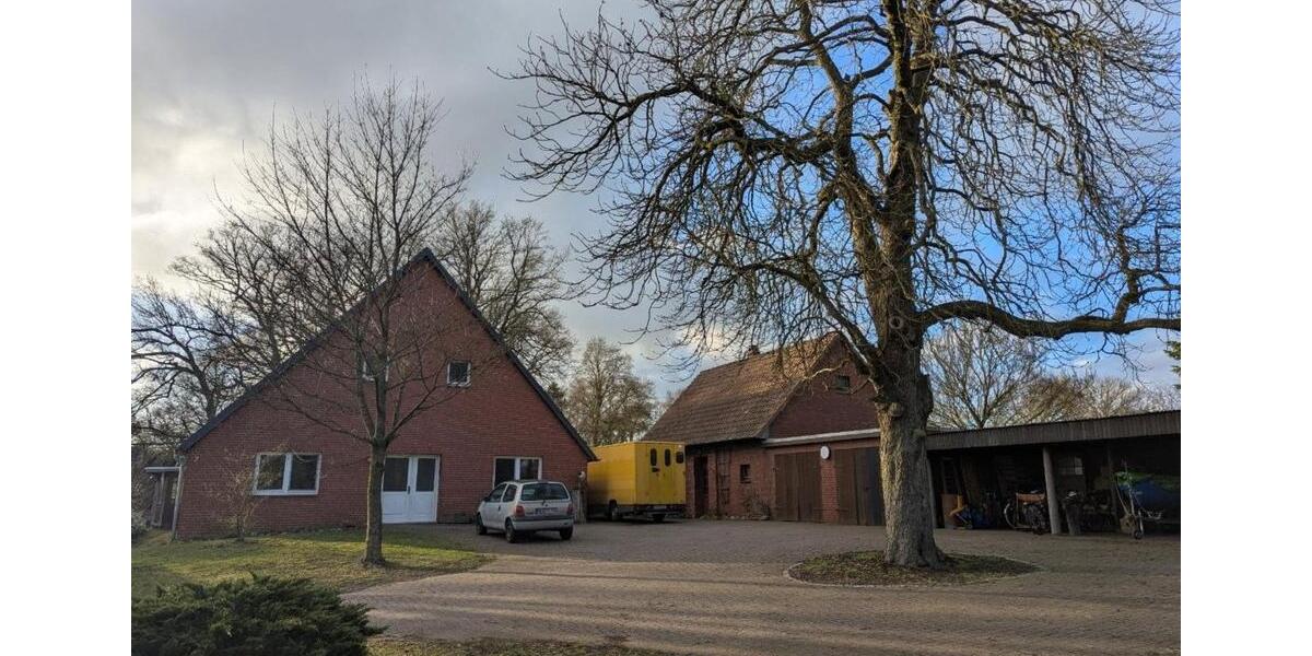 Wohnen auf Zeit Lilienthal - 8 Zimmer, 200 m&sup2;, 753&euro; | Angebot:25992033