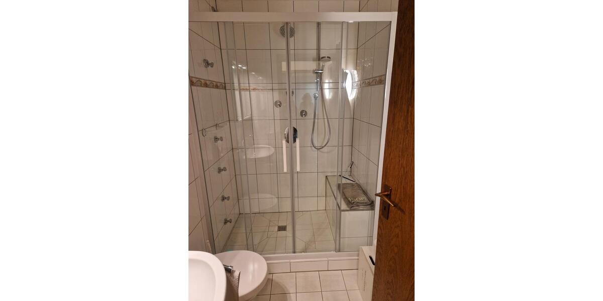 Erdgeschoßwohnung Püttlingen - 4 Zimmer, 108 m&sup2;, 900&euro; | Angebot:26426571