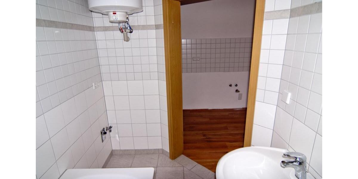 Etagenwohnung Zehdenick - 1 Zimmer, 42 m&sup2;, 300&euro; | Angebot:25646171