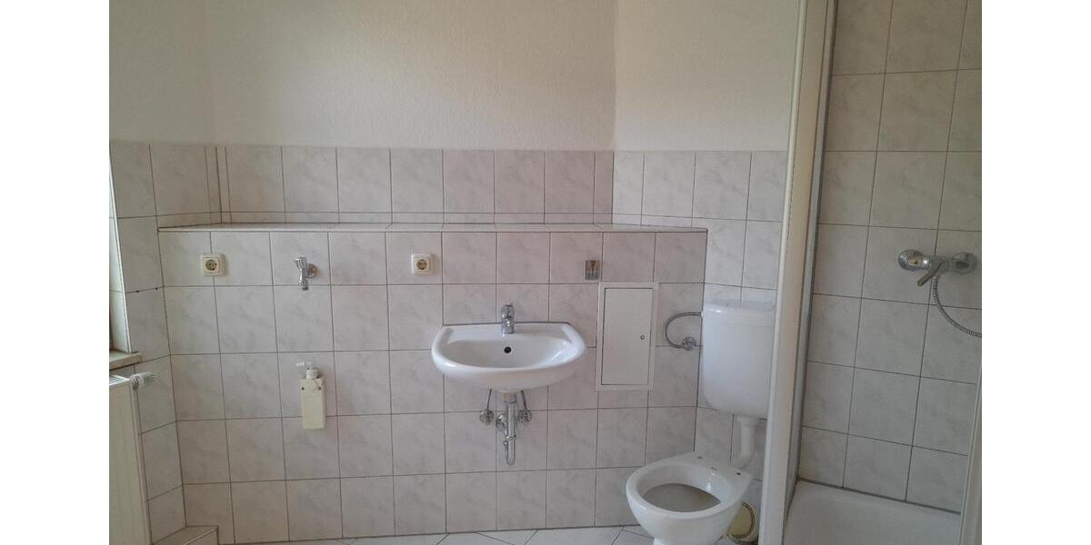 Etagenwohnung Apolda - 1 Zimmer, 40 m&sup2;, 350&euro; | Angebot:24815009