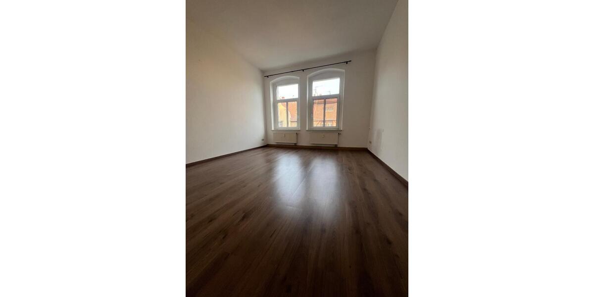 Etagenwohnung Zittau - 4 Zimmer, 78 m&sup2;, 470&euro; | Angebot:25887087