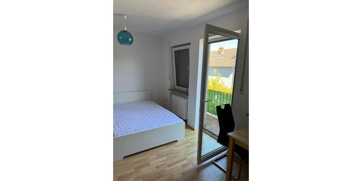 Etagenwohnung Königsbrunn - 1 Zimmer, 24 m&sup2;, 550&euro; | Angebot:26480058
