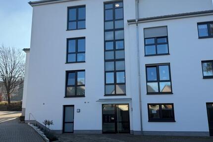 Haus Bad Nenndorf - 4 Zimmer, 163 m&sup2;, 1.750&euro; | Angebot:24559382