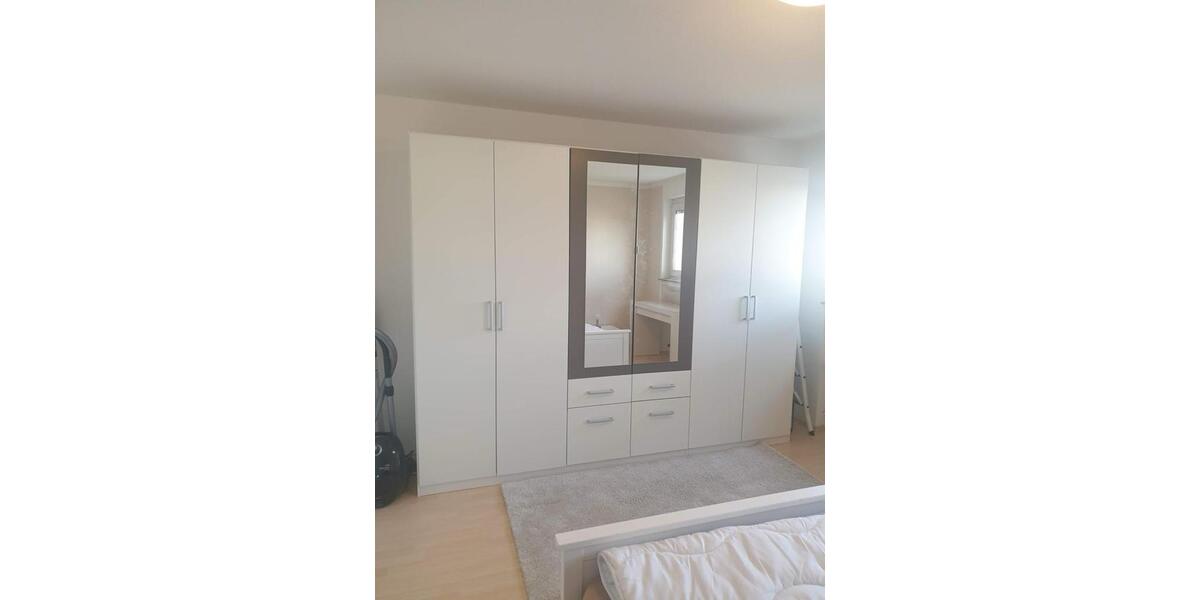 Wohnen auf Zeit Gärtringen - 3 Zimmer, 20 m&sup2;, 600&euro; | Angebot:25982125
