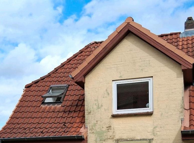 Vermiete 1,5 kleine Zimmer, 50 qm VB, WG, Zentrum