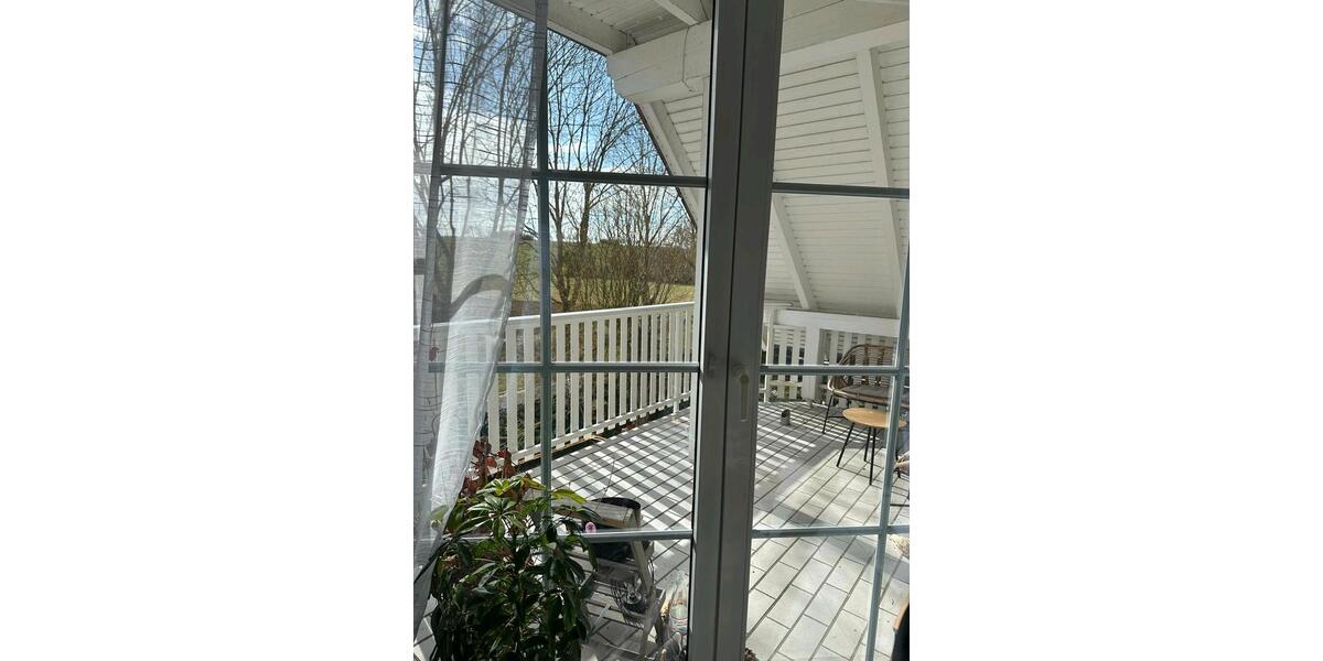 Dachgeschoßwohnung Menteroda - 3 Zimmer, 60 m&sup2;, 700&euro; | Angebot:26235425